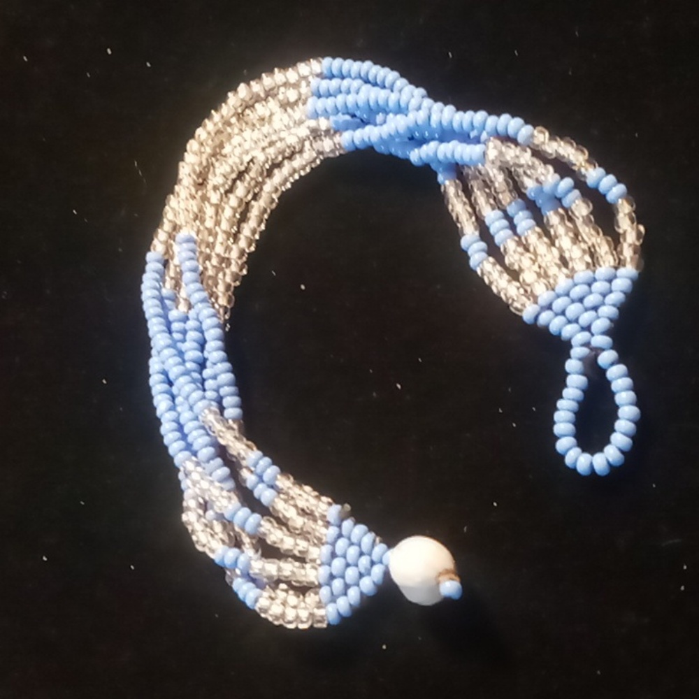 Seed bead soft silky layered silver clear sky blue bracelet 6.5 in long